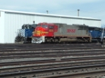 BNSF 8295 SD75I alongside MRL 371 SD45